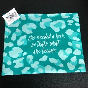 NWT Large travel cosmetic bag